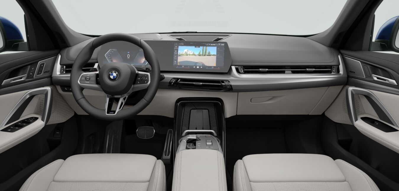 BMW BMW X im Innenraum von vorne