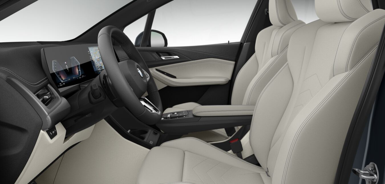 BMW BMW 2er im Innenraum seitlich BMW BMW 2er im Innenraum seitlich