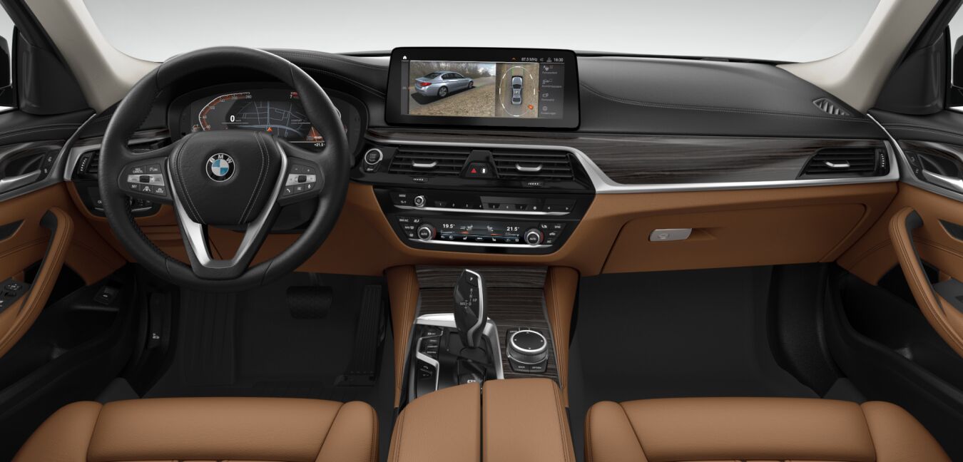 BMW BMW 5er im Innenraum von vorne BMW BMW 5er im Innenraum von vorne