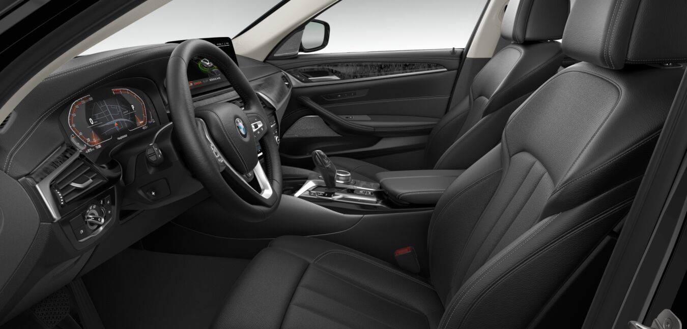 BMW BMW 5er im Innenraum seitlich BMW BMW 5er im Innenraum seitlich