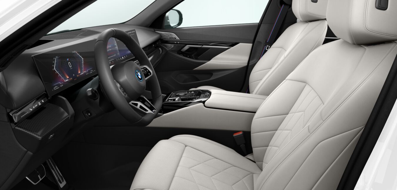 BMW BMW 5er im Innenraum seitlich BMW BMW 5er im Innenraum seitlich