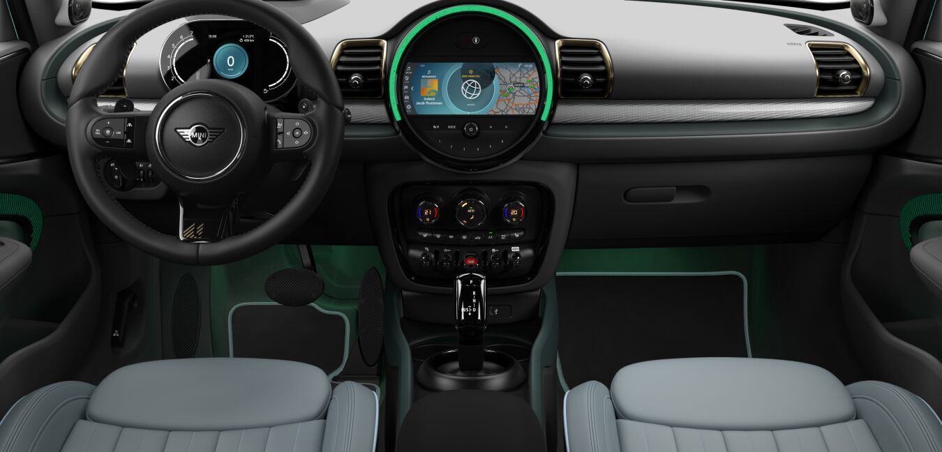 MINI MINI Clubman im Innenraum von vorne MINI MINI Clubman im Innenraum von vorne