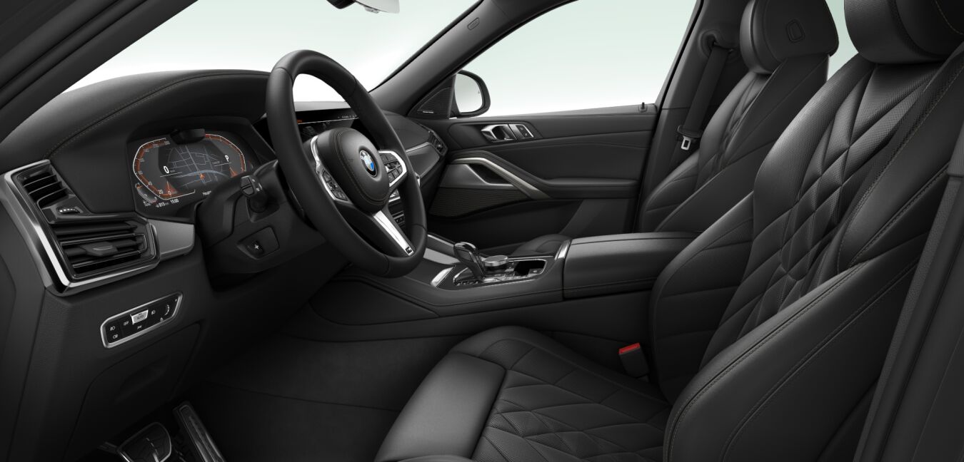 BMW BMW X im Innenraum seitlich