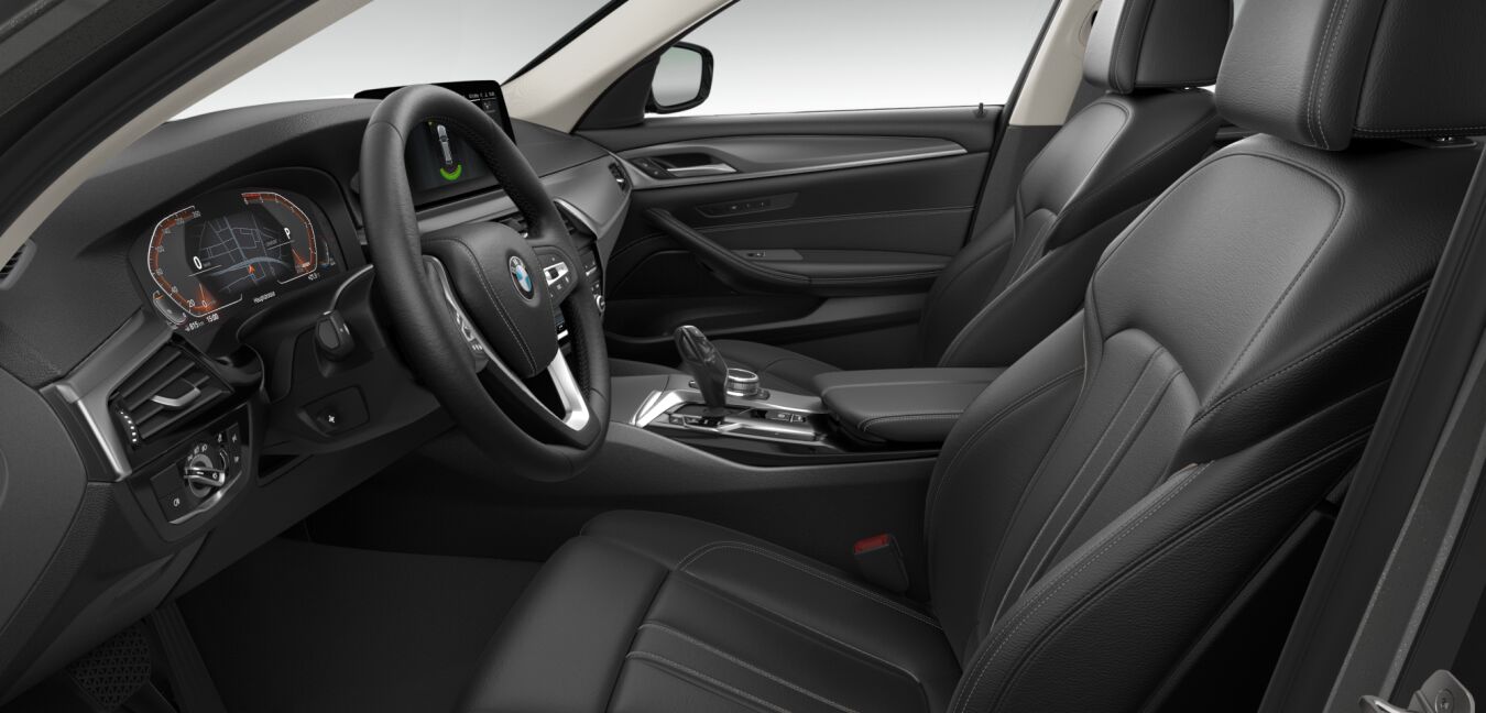 BMW BMW 5er im Innenraum seitlich BMW BMW 5er im Innenraum seitlich