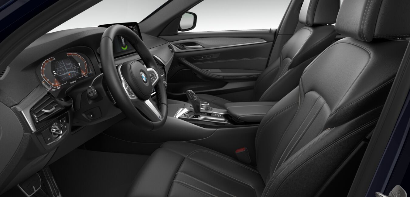 BMW BMW 5er im Innenraum seitlich BMW BMW 5er im Innenraum seitlich