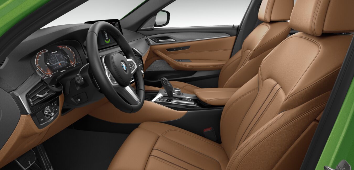 BMW BMW 5er im Innenraum seitlich BMW BMW 5er im Innenraum seitlich