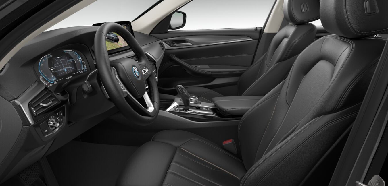 BMW BMW 5er im Innenraum seitlich BMW BMW 5er im Innenraum seitlich