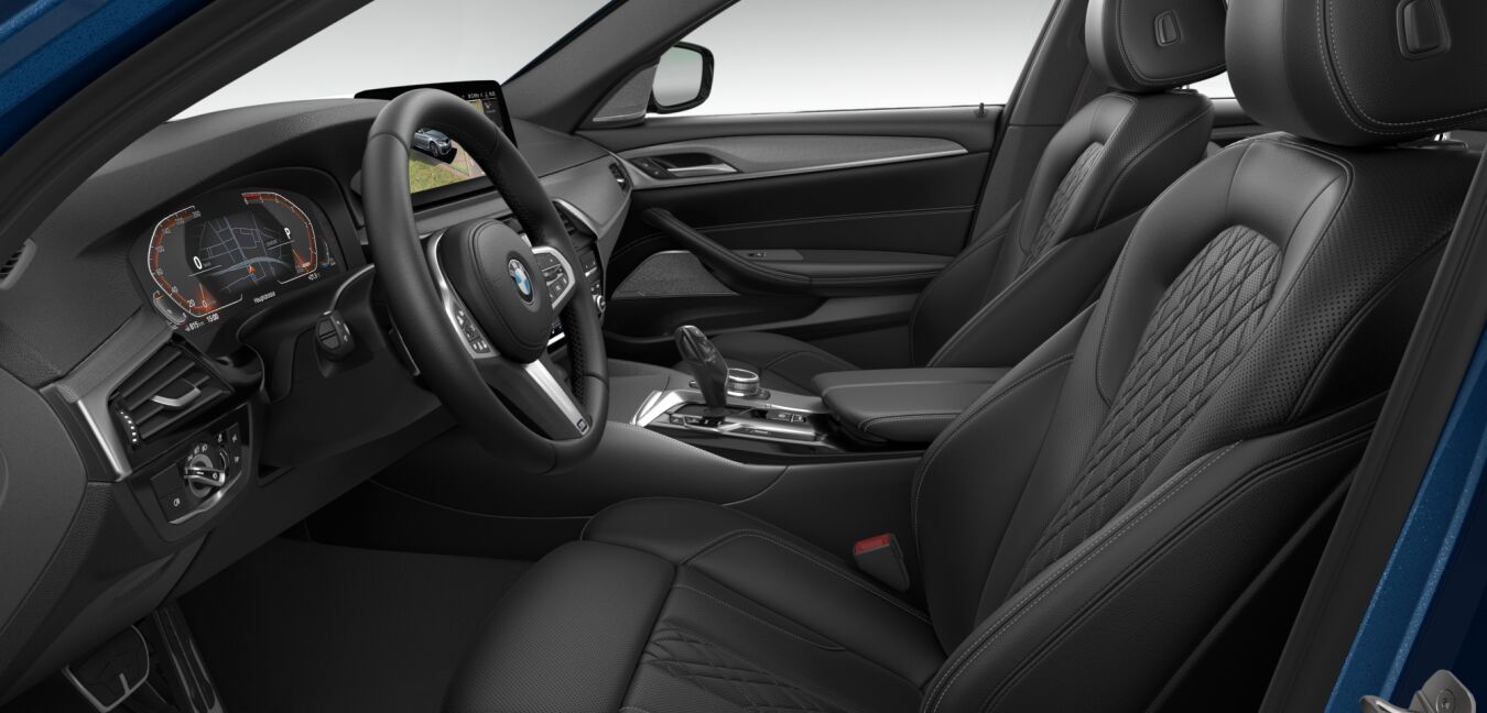BMW BMW 5er im Innenraum seitlich BMW BMW 5er im Innenraum seitlich