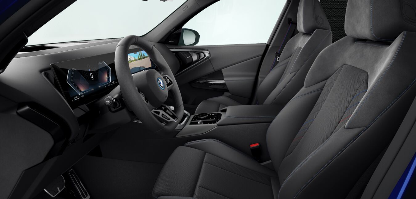 BMW BMW X im Innenraum seitlich