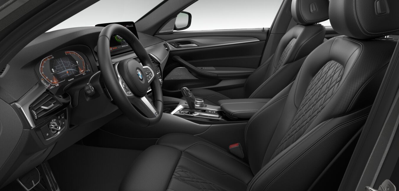 BMW BMW 5er im Innenraum seitlich