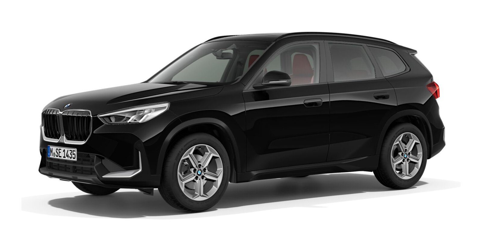 BMW X1 sDrive18d in Schwarz von vorne BMW X1 sDrive18d in Schwarz von vorne
