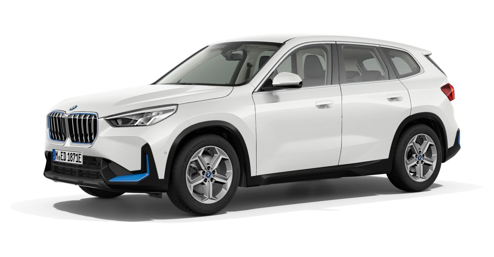 BMW iX1 xDrive30 in Weiß von vorne BMW iX1 xDrive30 in Weiß von vorne