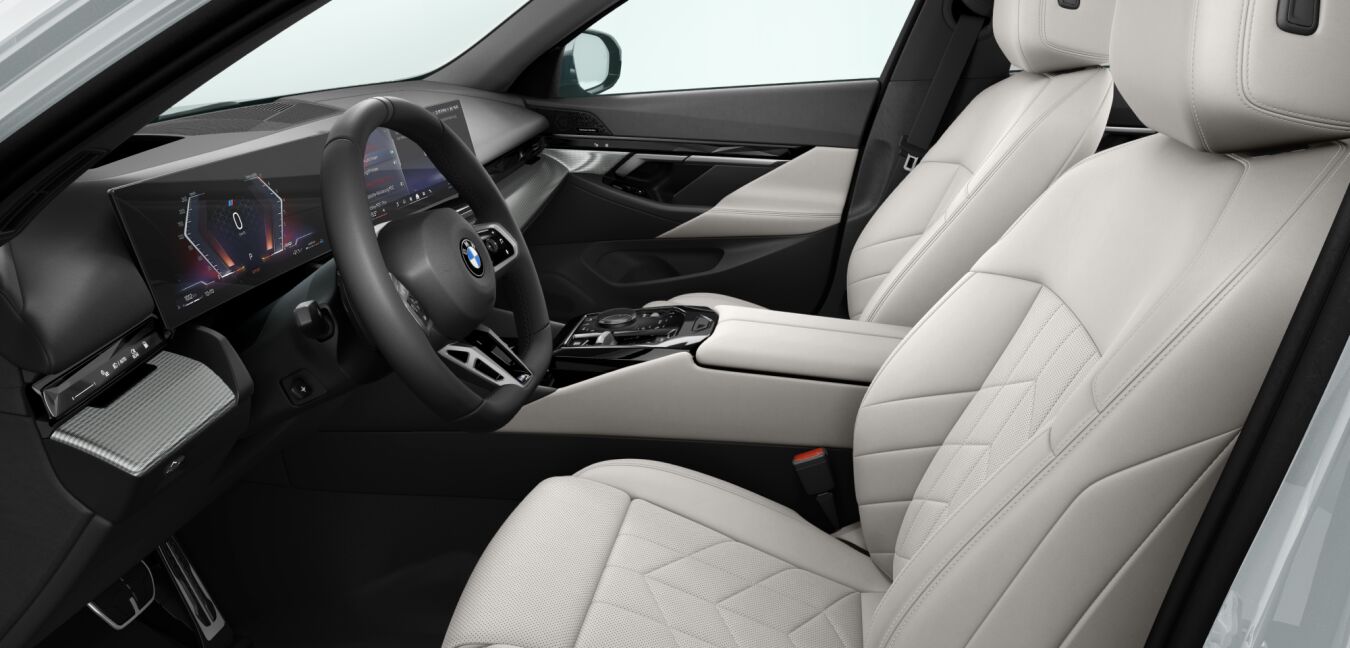 BMW BMW 5er im Innenraum seitlich BMW BMW 5er im Innenraum seitlich