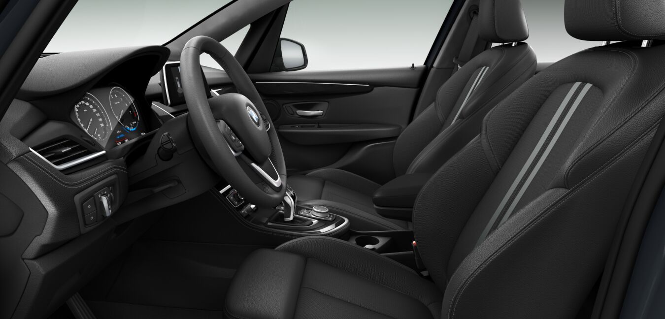 BMW BMW 2er im Innenraum seitlich