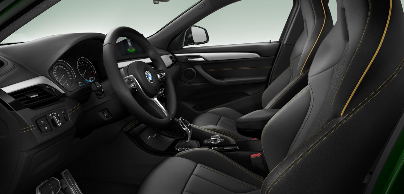 BMW BMW X im Innenraum seitlich BMW BMW X im Innenraum seitlich