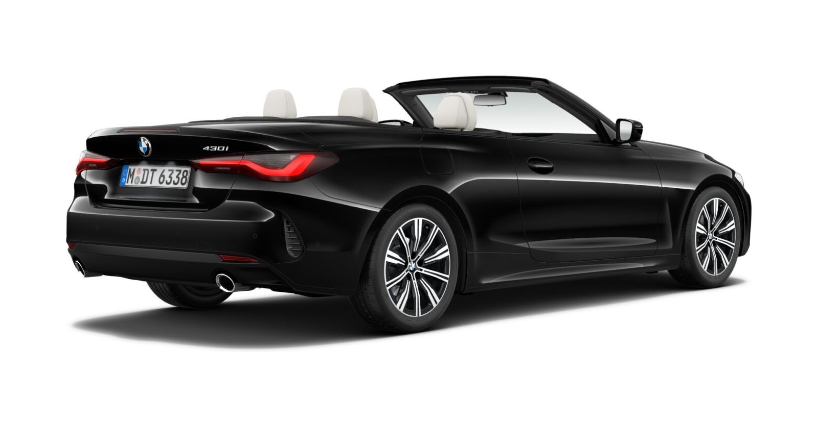 BMW BMW 4er in Schwarz von hinten BMW BMW 4er in Schwarz von hinten