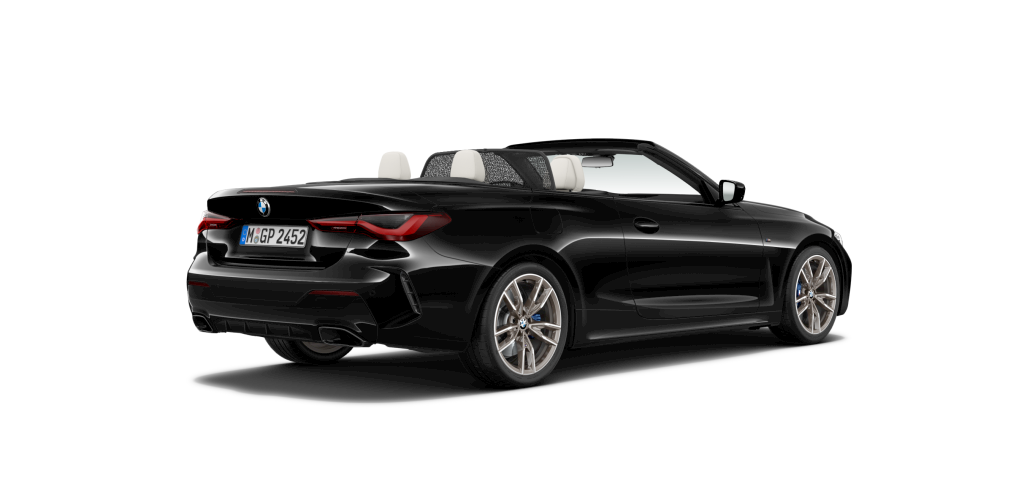 BMW BMW 4er in Schwarz von hinten