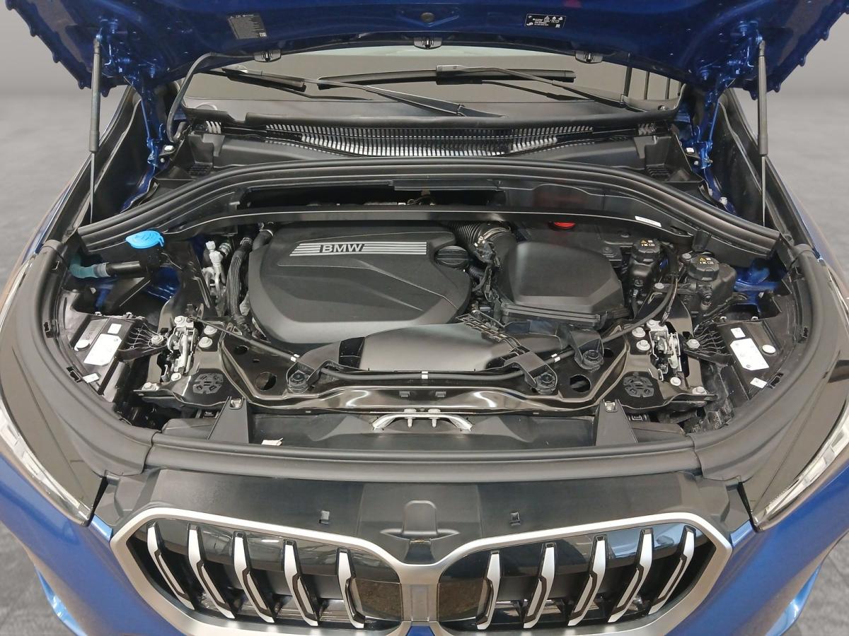 Originalaufnahme des Fahrzeugs Originalaufnahme des Fahrzeugs