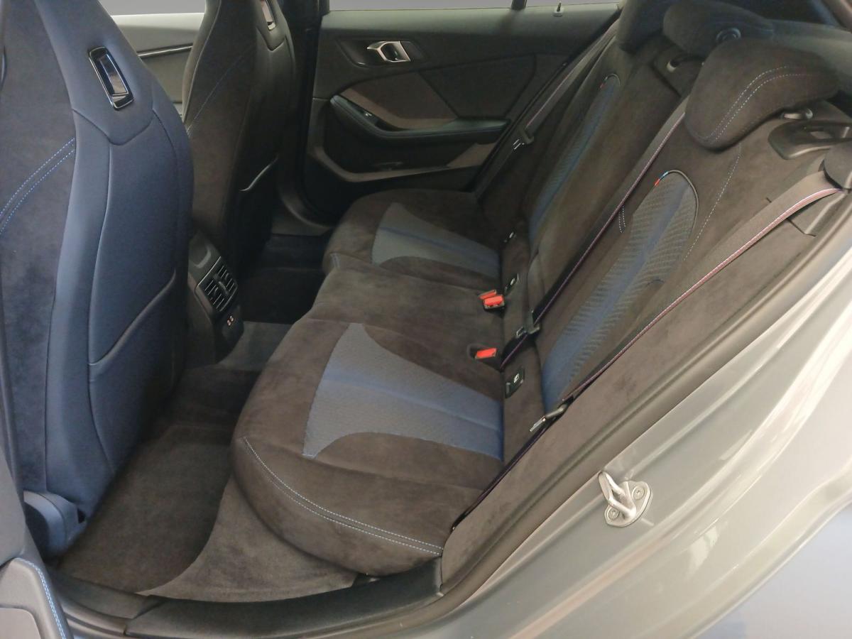 Originalaufnahme des Fahrzeugs