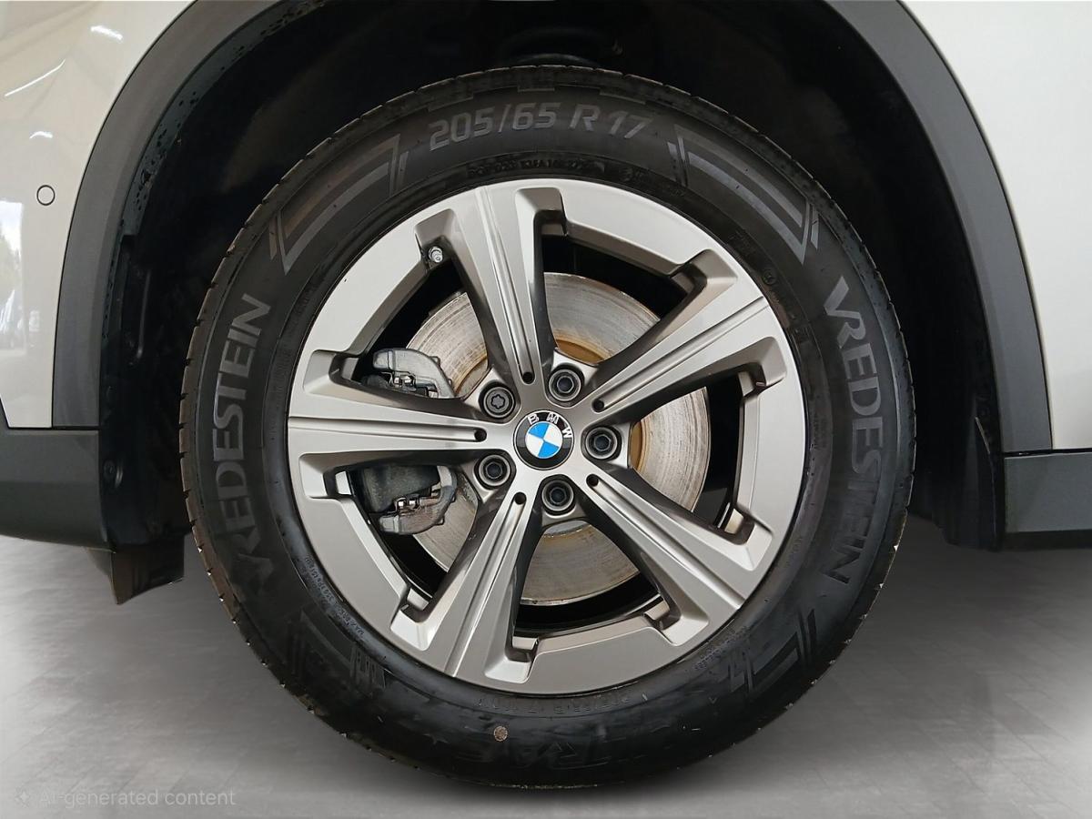 Originalaufnahme des Fahrzeugs Originalaufnahme des Fahrzeugs