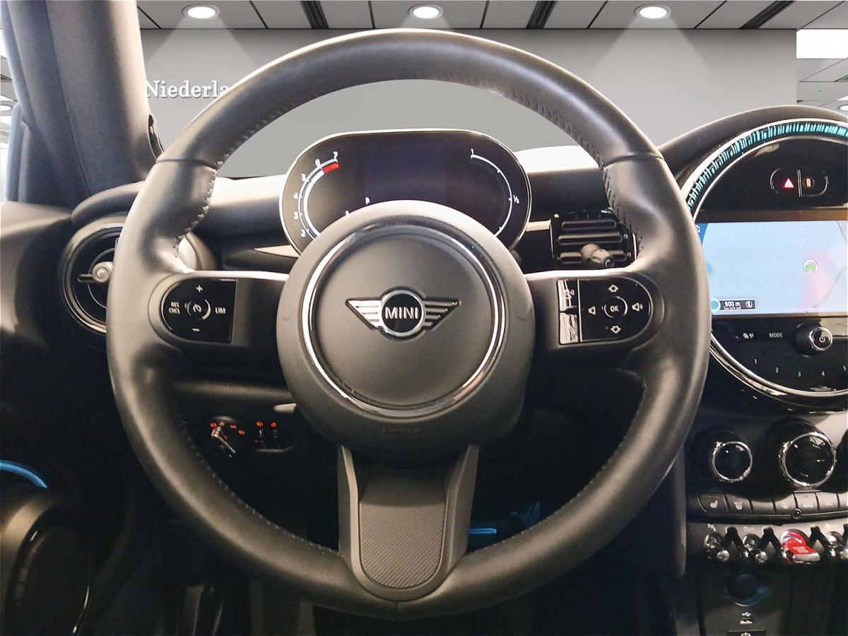 Originalaufnahme des Fahrzeugs Originalaufnahme des Fahrzeugs