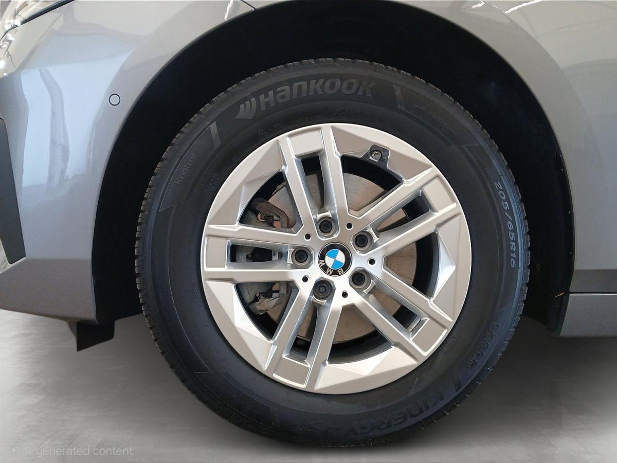 Originalaufnahme des Fahrzeugs Originalaufnahme des Fahrzeugs