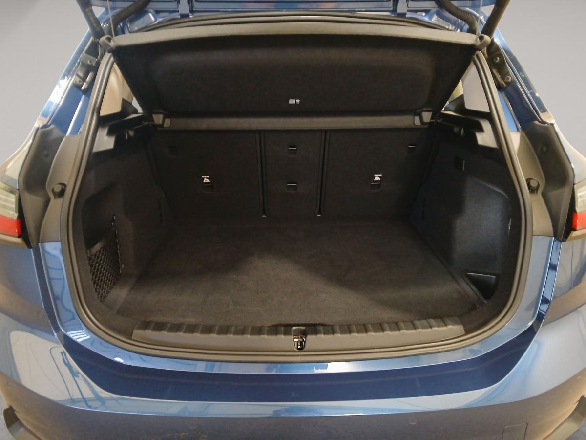 Originalaufnahme des Fahrzeugs Originalaufnahme des Fahrzeugs