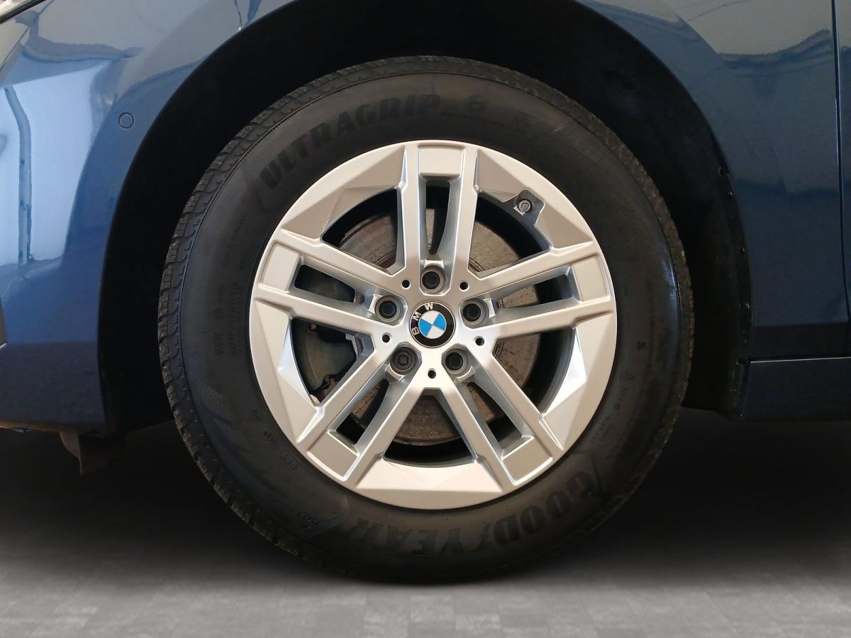 Originalaufnahme des Fahrzeugs Originalaufnahme des Fahrzeugs
