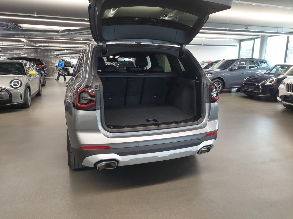 Originalaufnahme des Fahrzeugs Originalaufnahme des Fahrzeugs