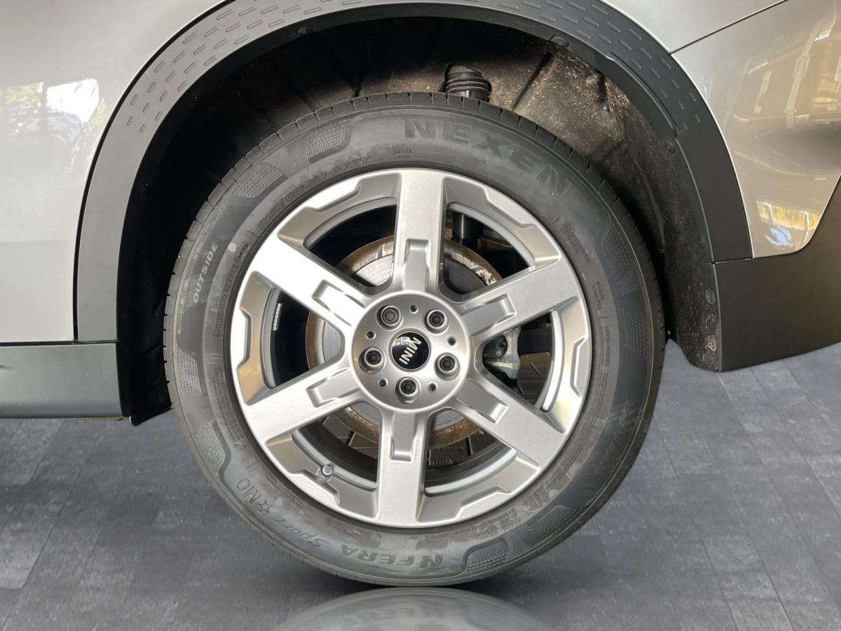 Originalaufnahme des Fahrzeugs Originalaufnahme des Fahrzeugs