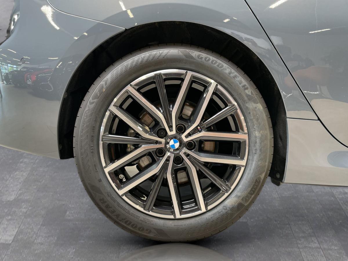 Originalaufnahme des Fahrzeugs Originalaufnahme des Fahrzeugs