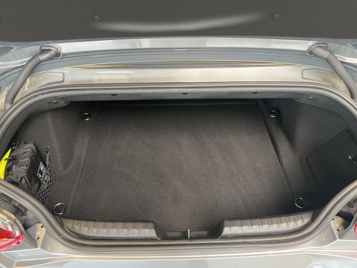Originalaufnahme des Fahrzeugs Originalaufnahme des Fahrzeugs