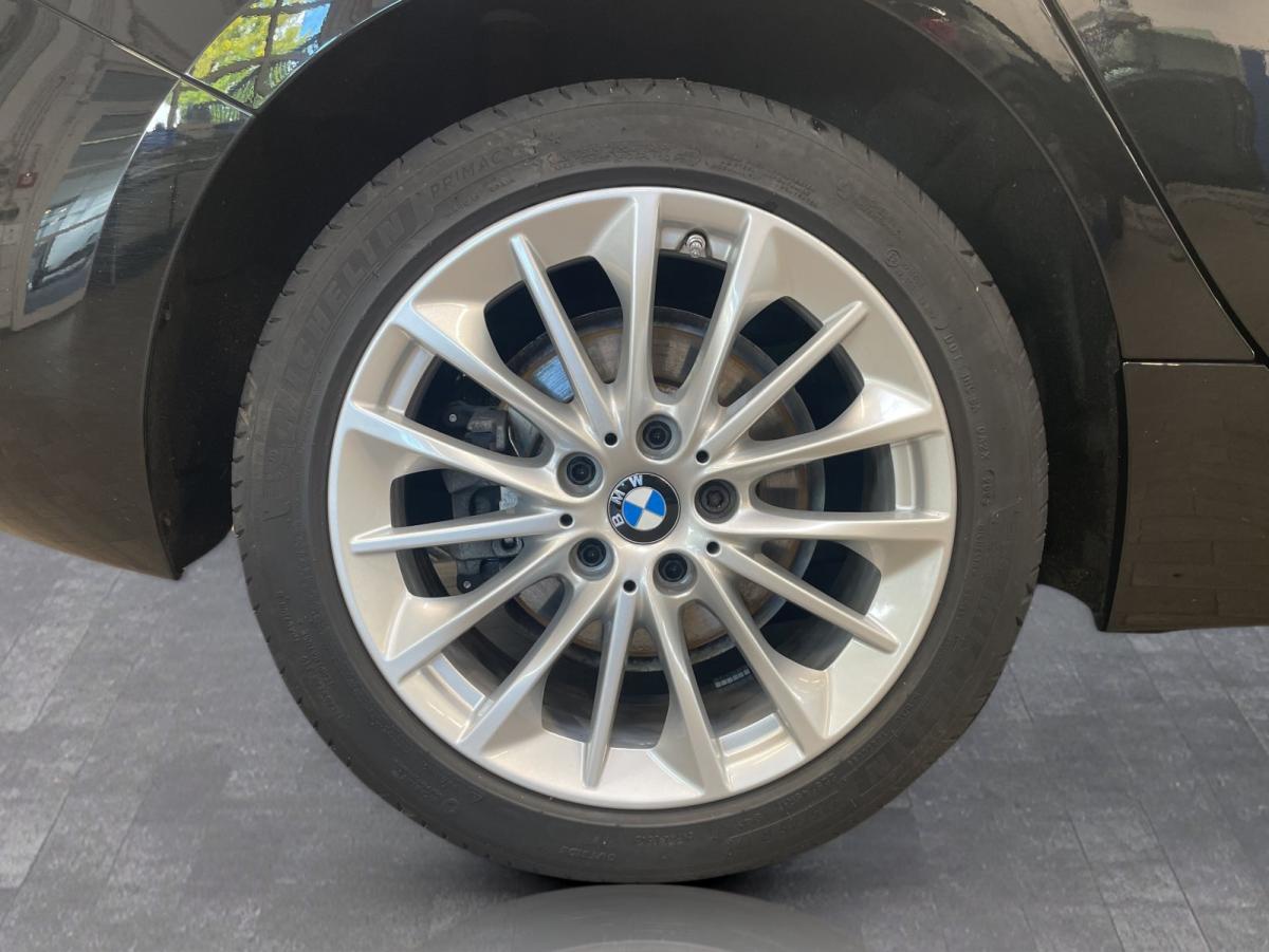 Originalaufnahme des Fahrzeugs Originalaufnahme des Fahrzeugs