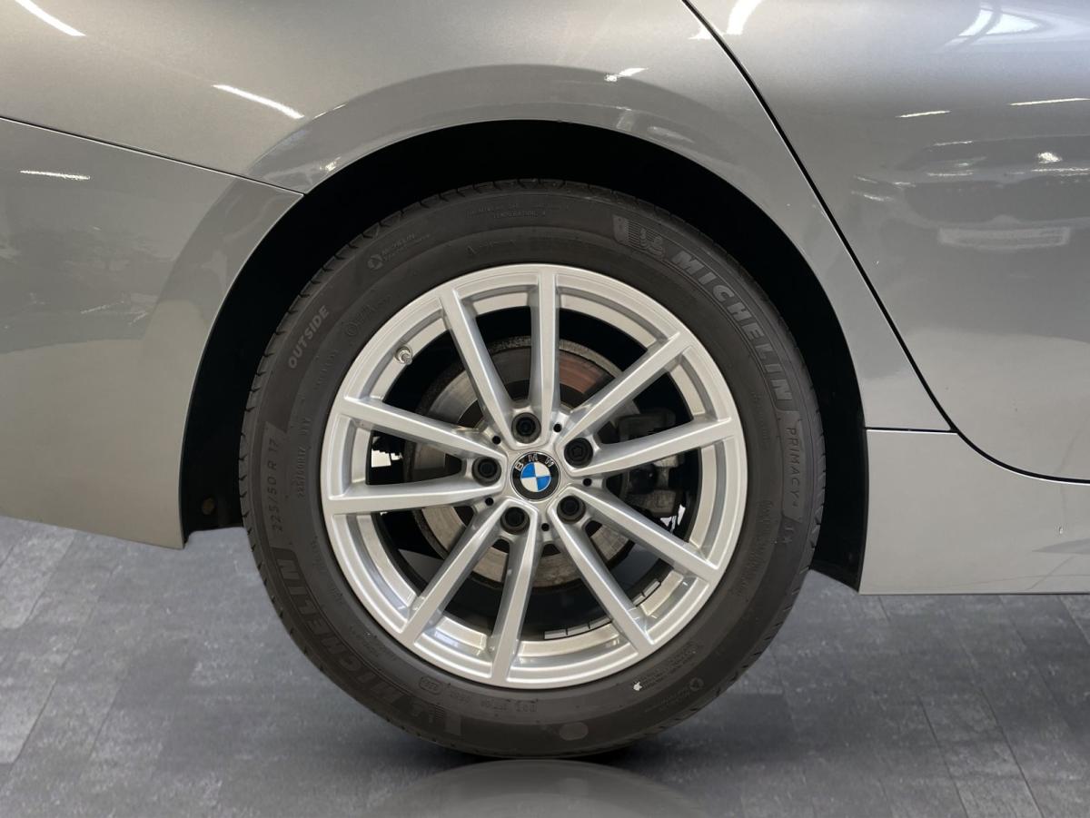 Originalaufnahme des Fahrzeugs Originalaufnahme des Fahrzeugs