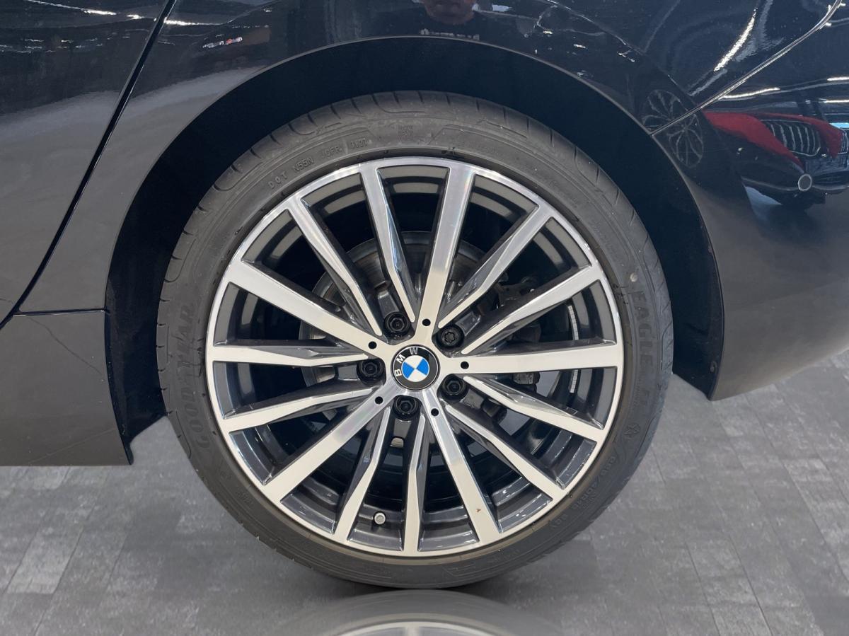 Originalaufnahme des Fahrzeugs Originalaufnahme des Fahrzeugs