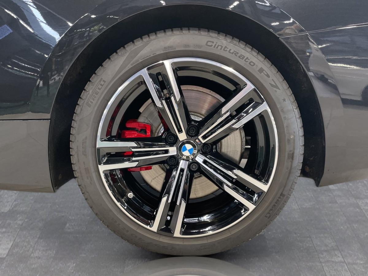 Originalaufnahme des Fahrzeugs Originalaufnahme des Fahrzeugs