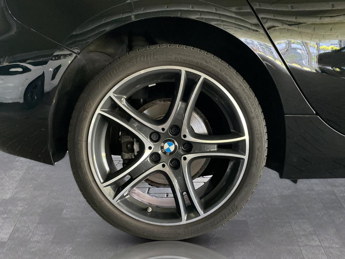 Originalaufnahme des Fahrzeugs Originalaufnahme des Fahrzeugs