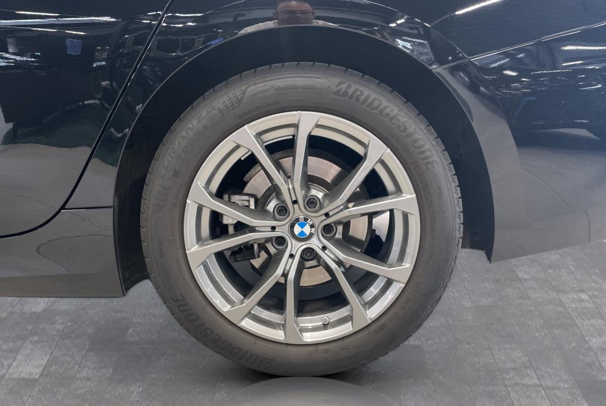Originalaufnahme des Fahrzeugs Originalaufnahme des Fahrzeugs