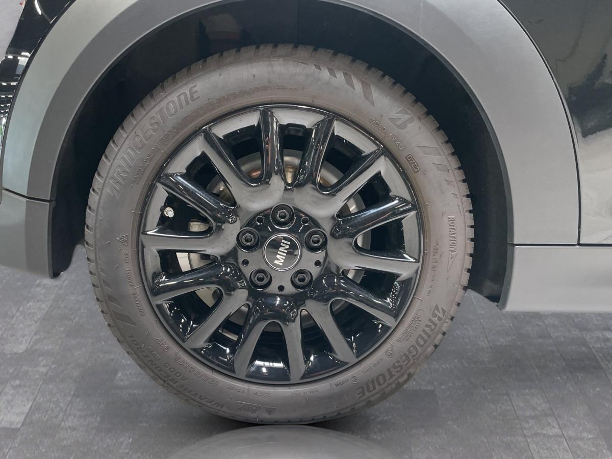 Originalaufnahme des Fahrzeugs Originalaufnahme des Fahrzeugs