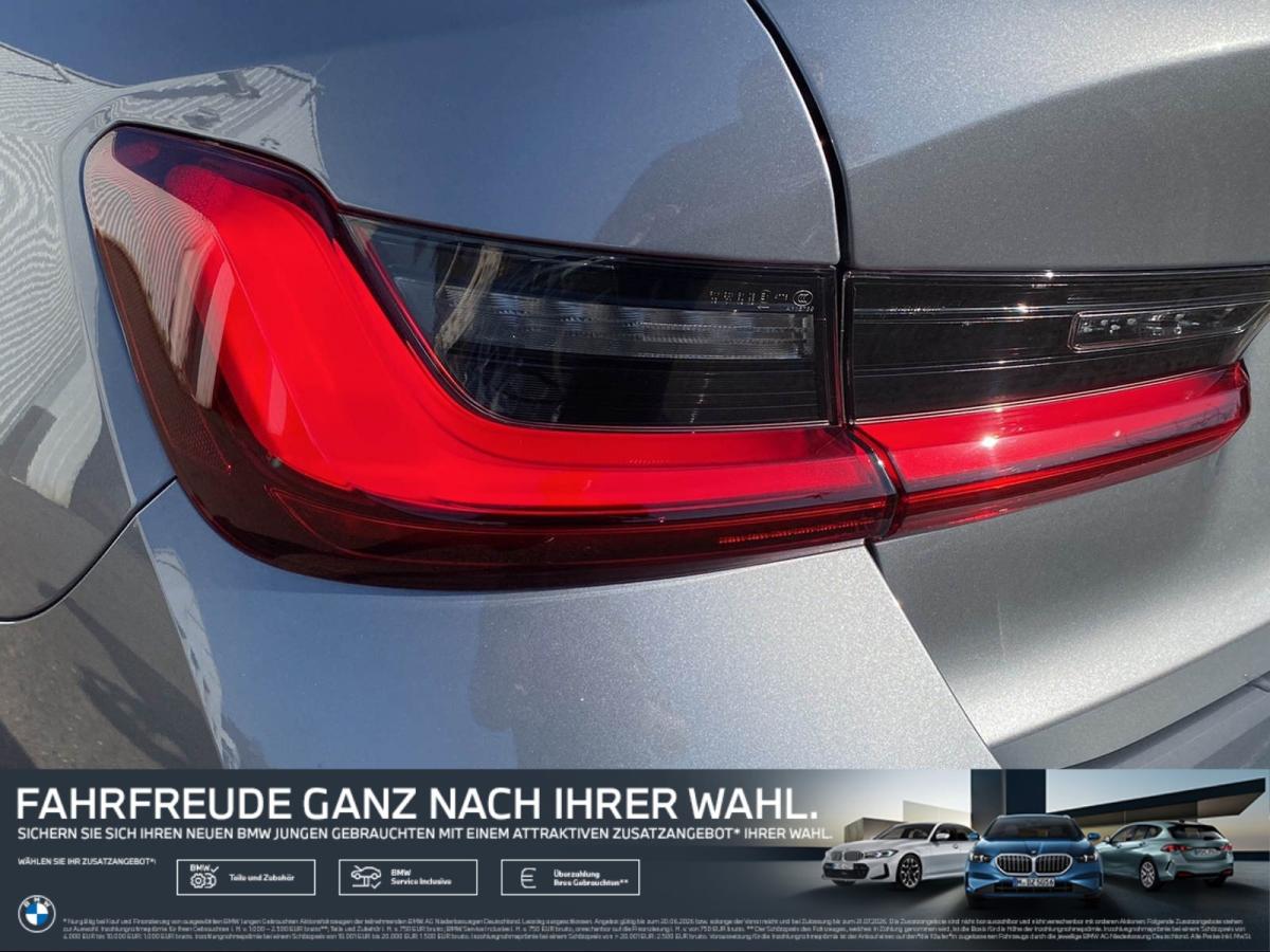 BMW 318d Limousine von hinten in Grau