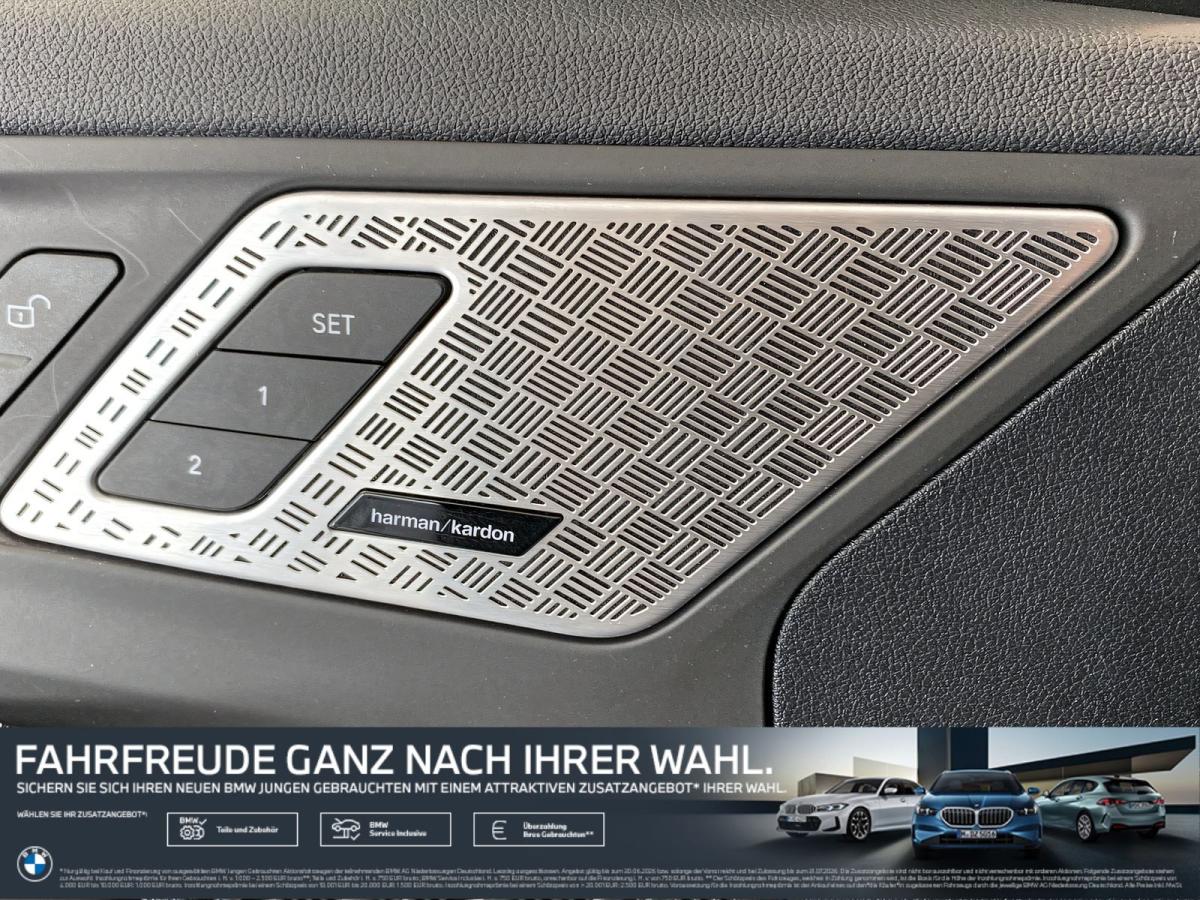 BMW iX2 xDrive30 im Innenraum