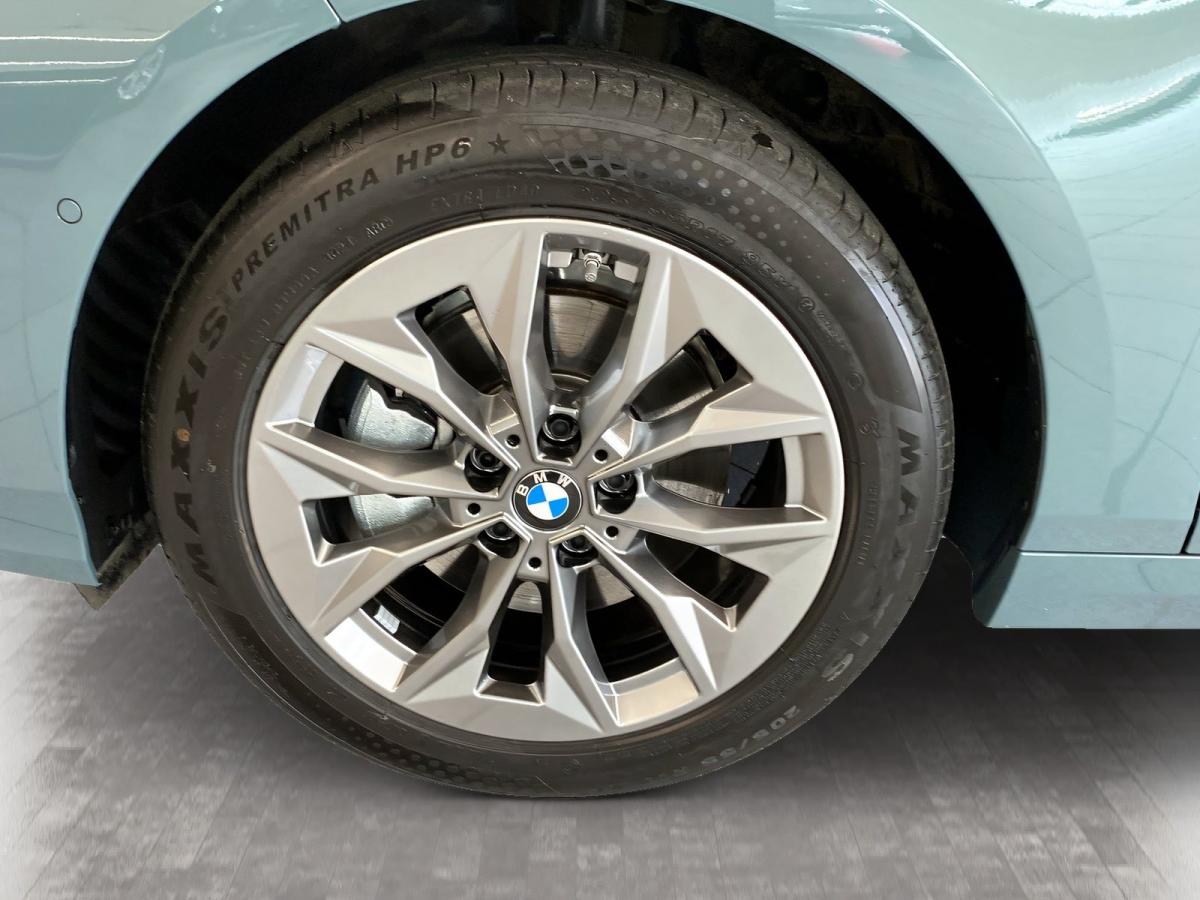 Originalaufnahme des Fahrzeugs Originalaufnahme des Fahrzeugs