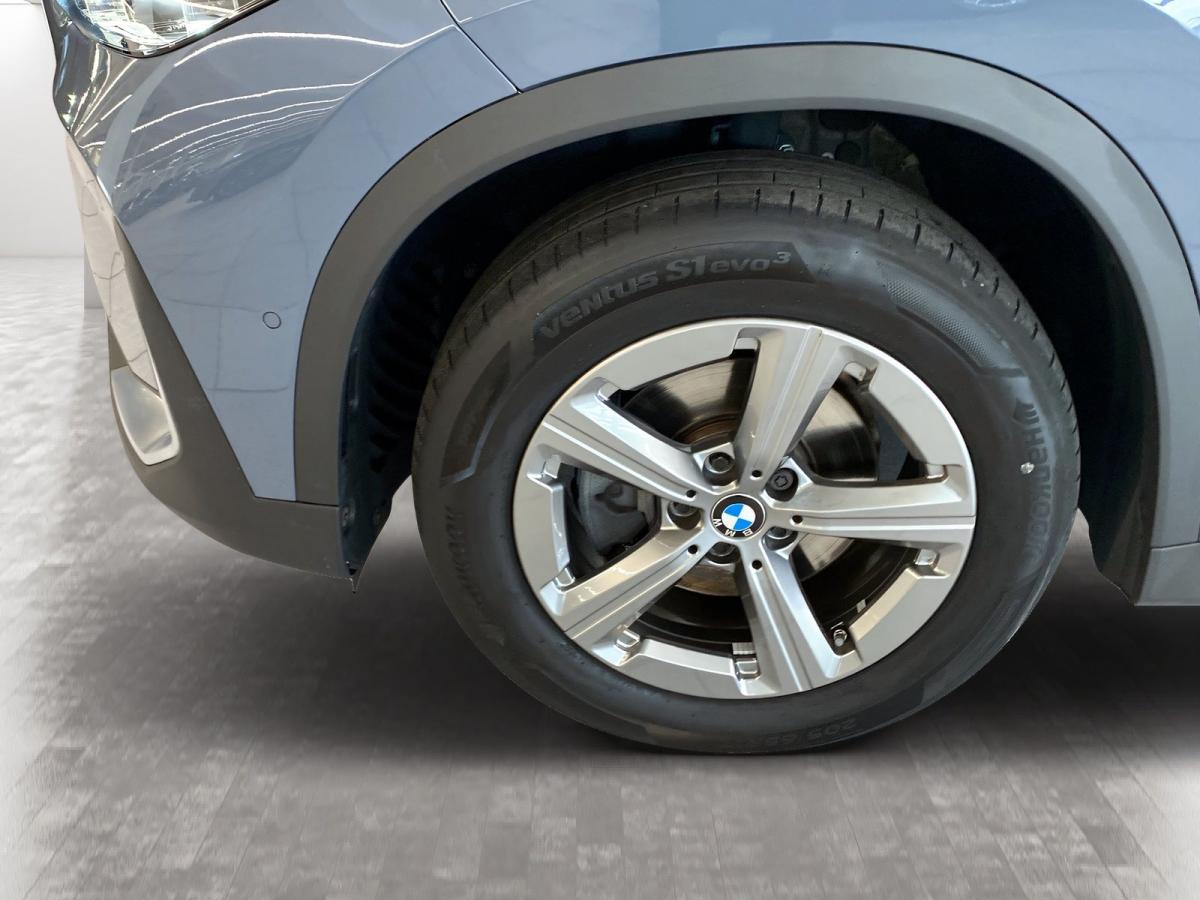 Originalaufnahme des Fahrzeugs Originalaufnahme des Fahrzeugs