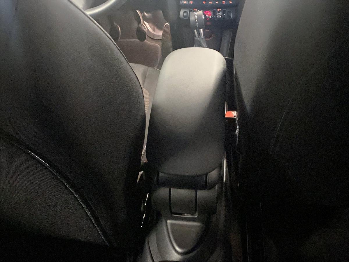 Originalaufnahme des Fahrzeugs Originalaufnahme des Fahrzeugs