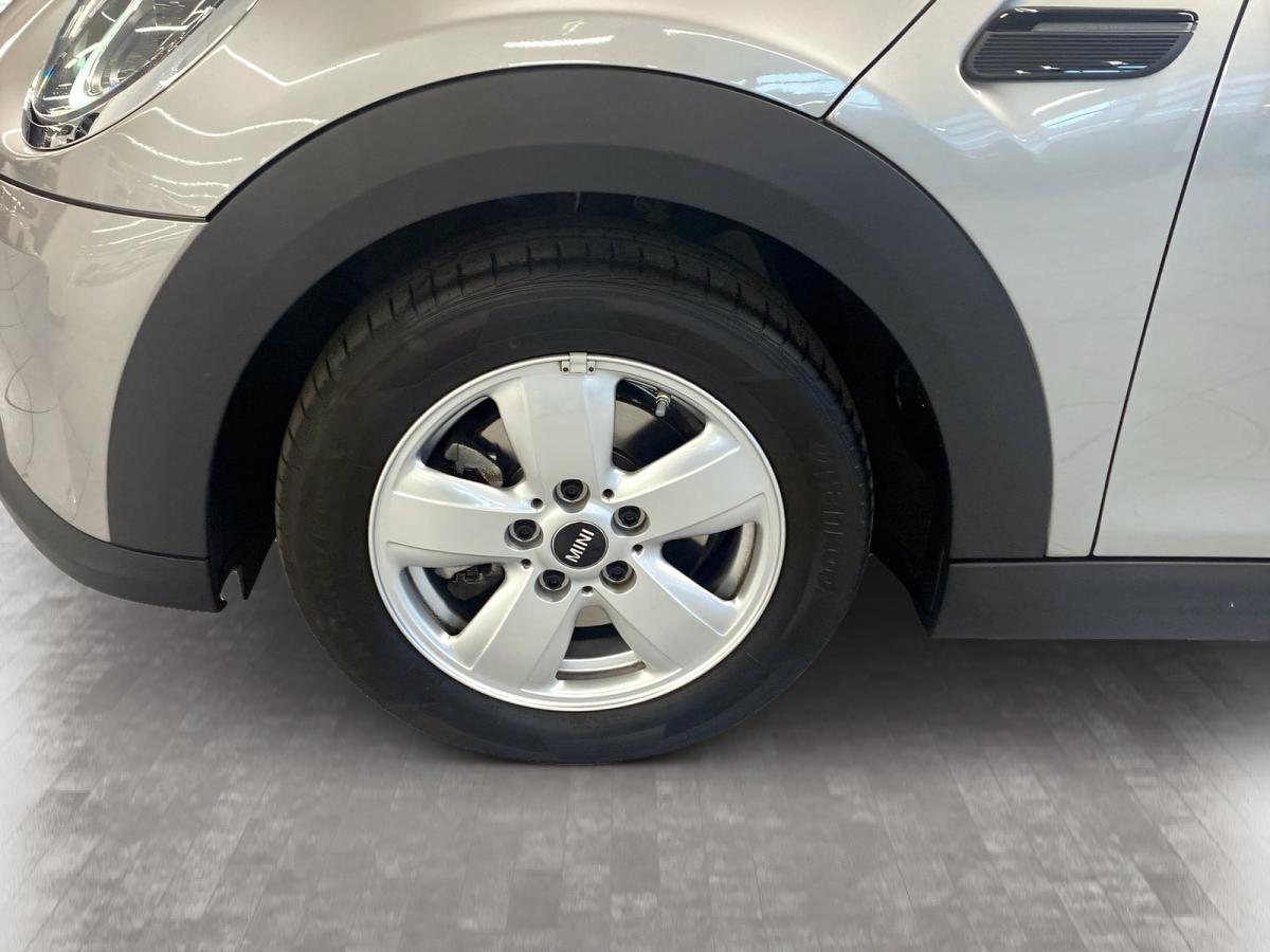 Originalaufnahme des Fahrzeugs Originalaufnahme des Fahrzeugs