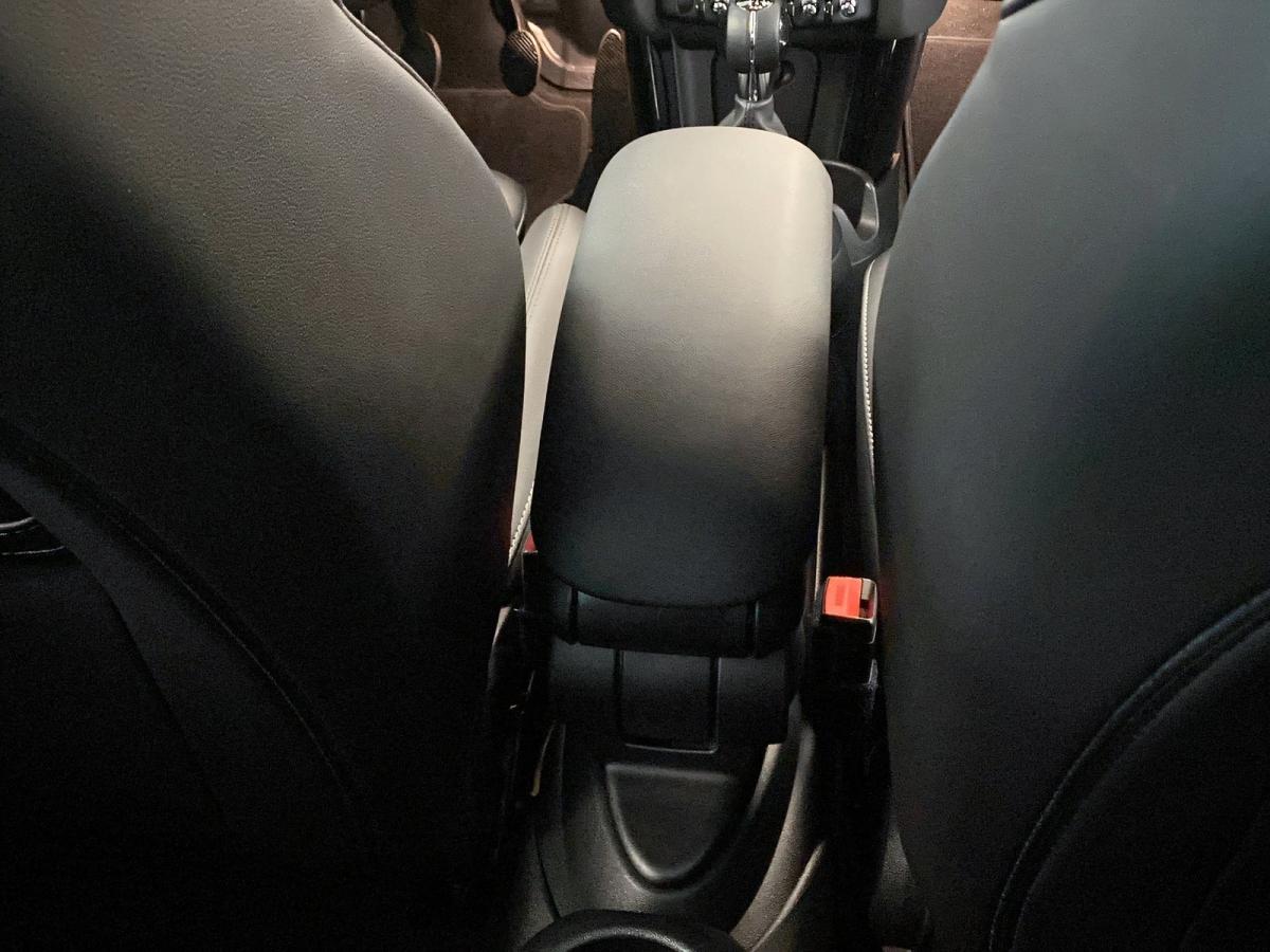 Originalaufnahme des Fahrzeugs Originalaufnahme des Fahrzeugs