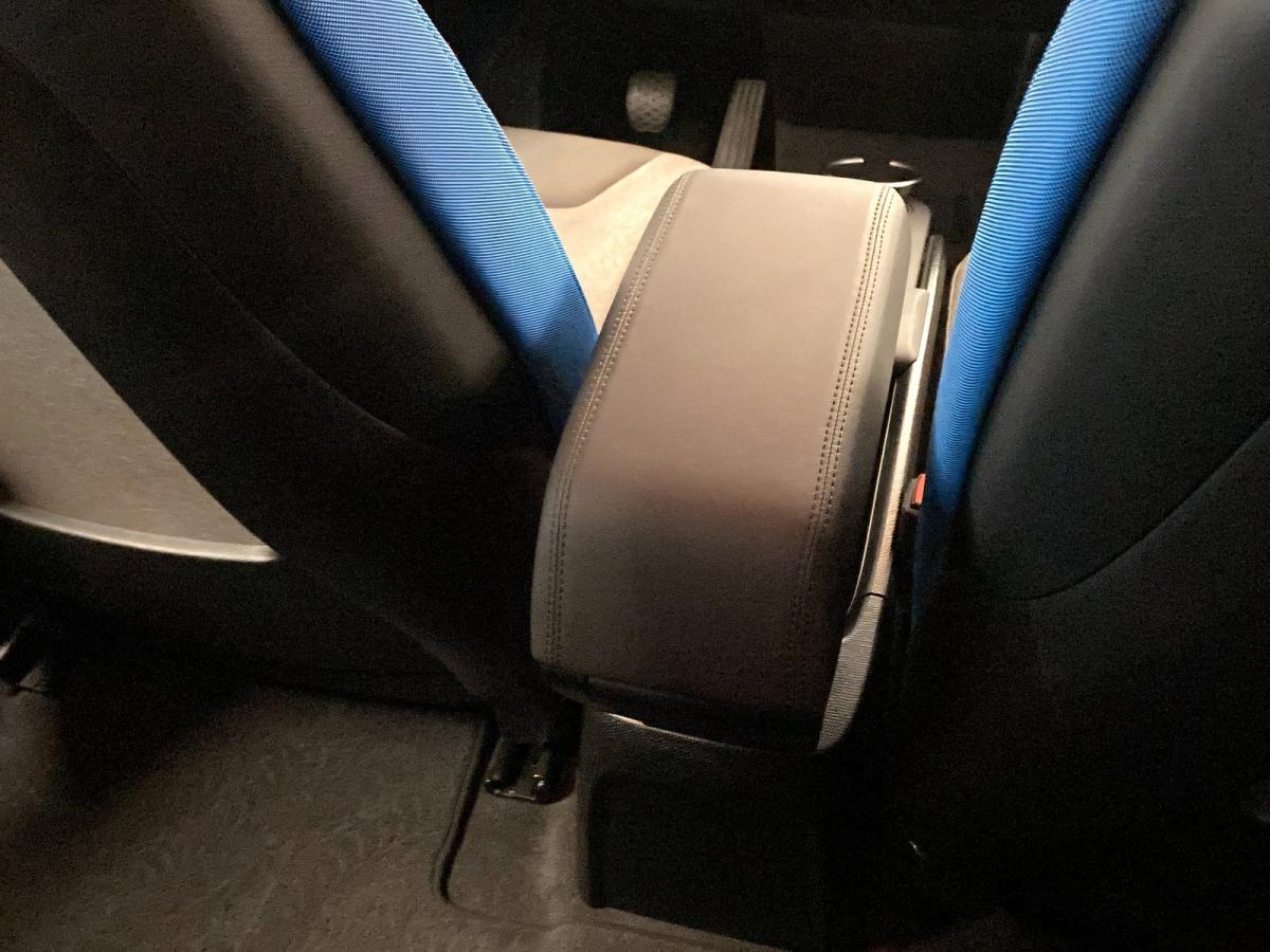 Originalaufnahme des Fahrzeugs Originalaufnahme des Fahrzeugs