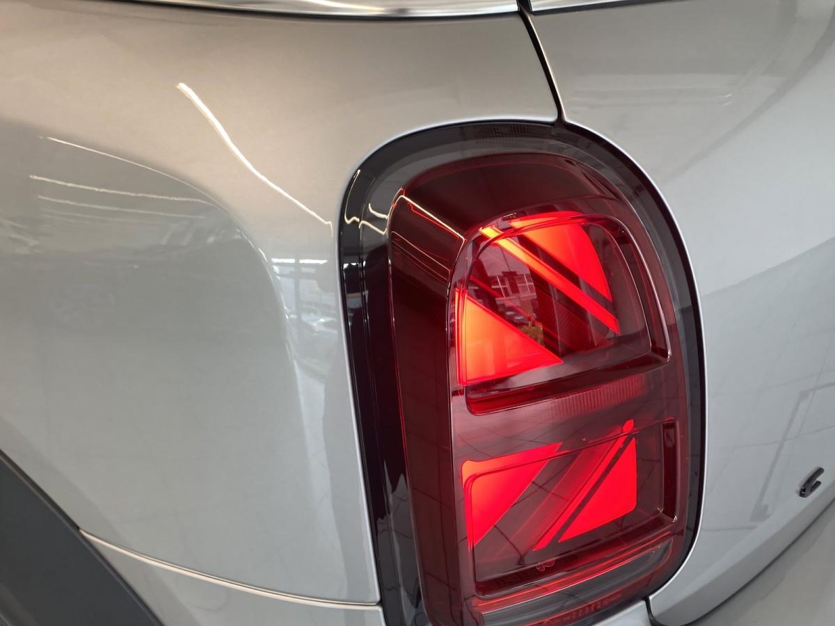 Originalaufnahme des Fahrzeugs Originalaufnahme des Fahrzeugs