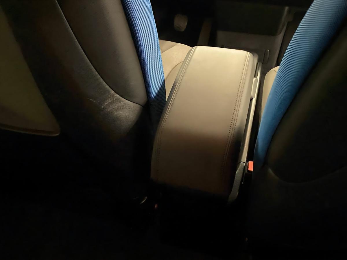 Originalaufnahme des Fahrzeugs Originalaufnahme des Fahrzeugs