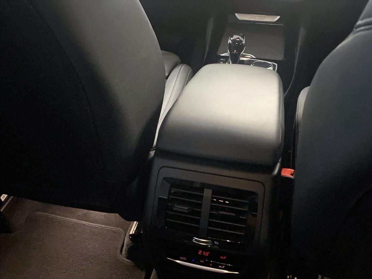 Originalaufnahme des Fahrzeugs Originalaufnahme des Fahrzeugs